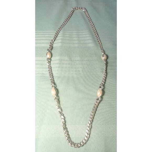 Necklace Silver Tone Chain & Faux Pearl Station Vintage 80s-Style - Picture 5 of 10